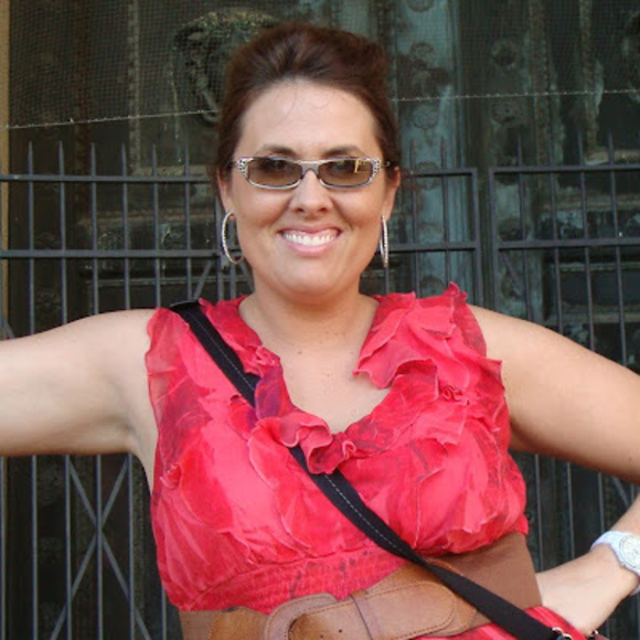 Meet your Posher, Meredith - Picture 1 of 1